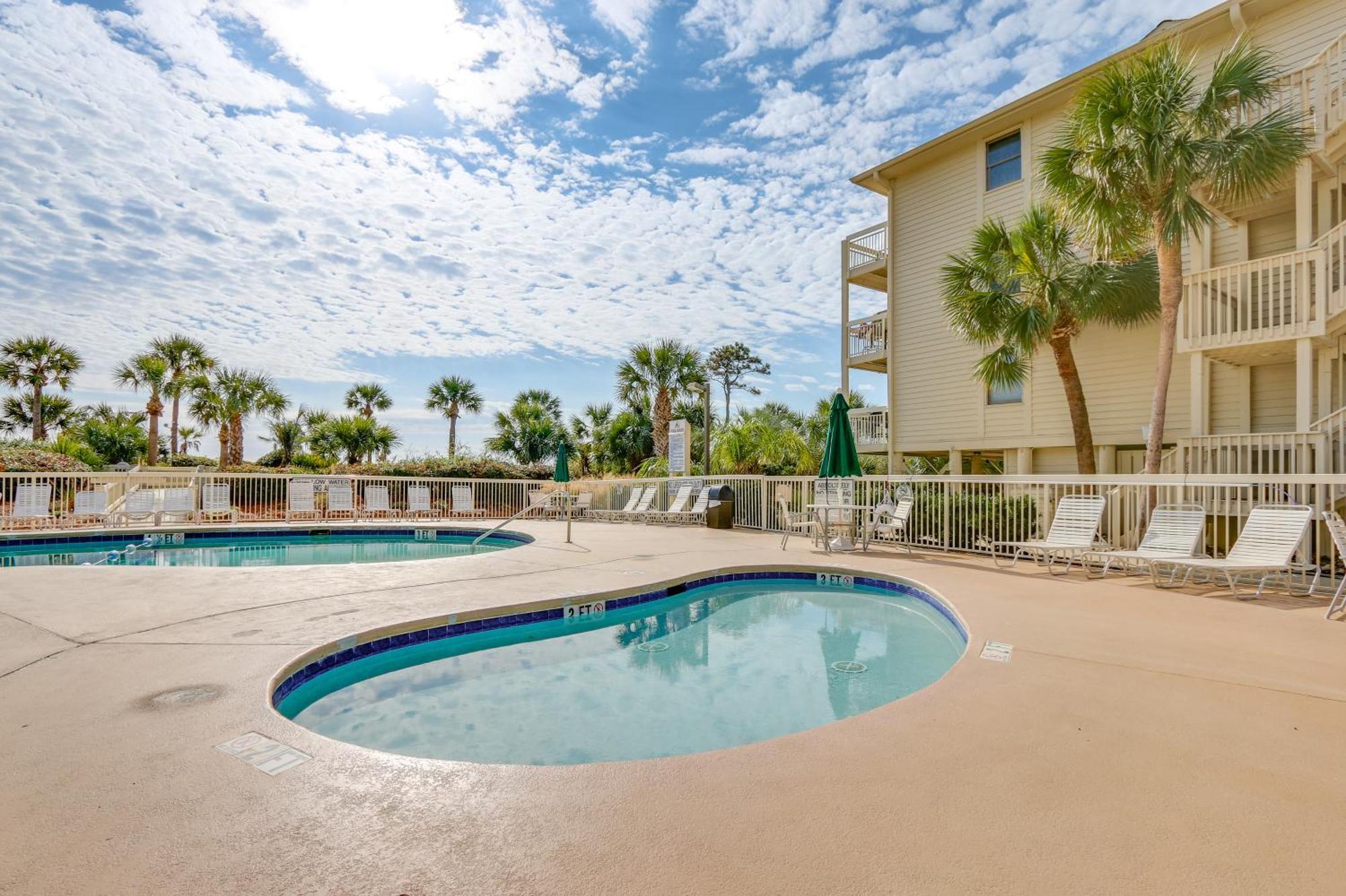 Villa Breakers Oceanfront Getaway With Amazing View And Pool à Île de Hilton-Head Extérieur photo