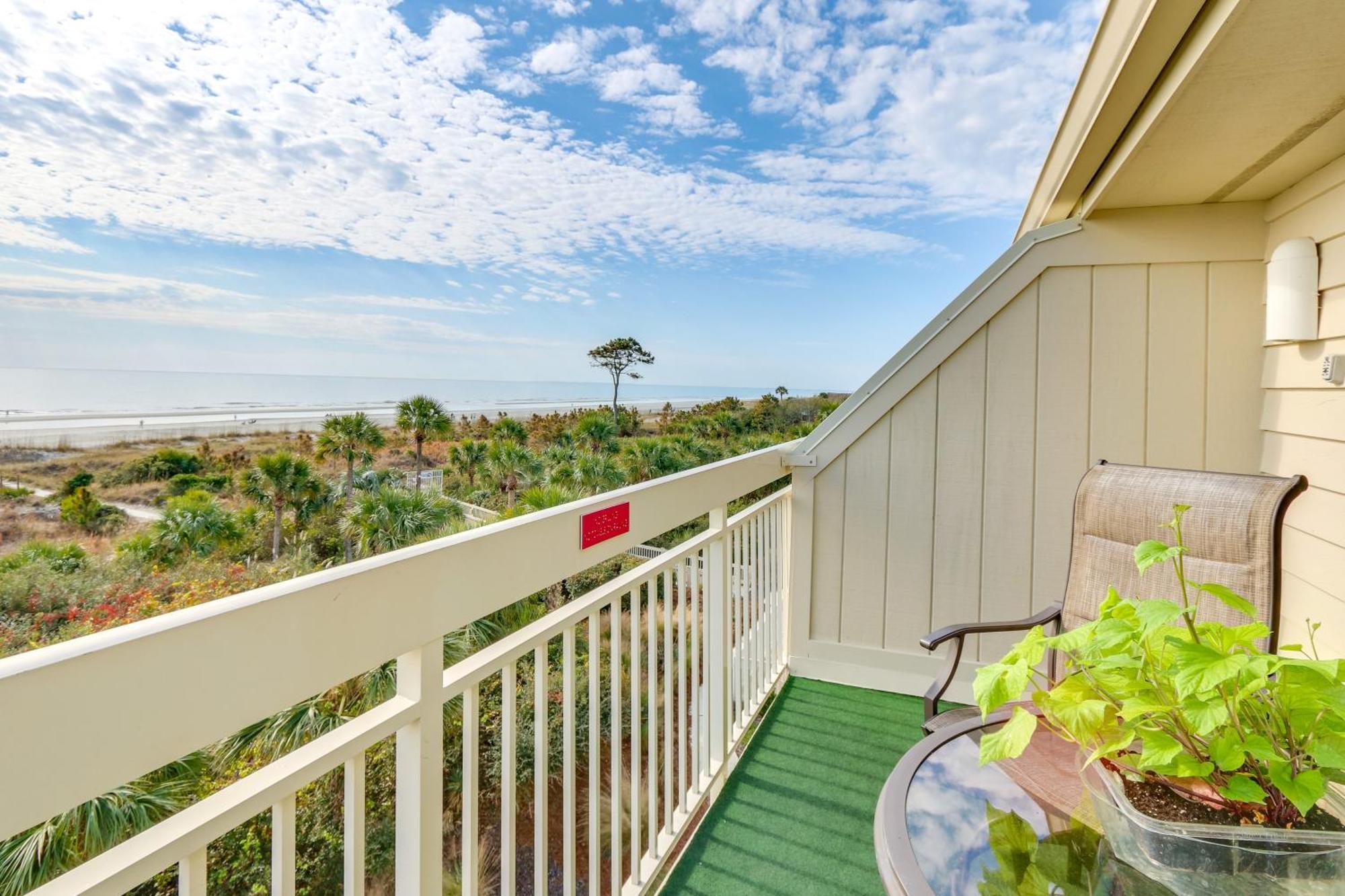 Villa Breakers Oceanfront Getaway With Amazing View And Pool à Île de Hilton-Head Extérieur photo